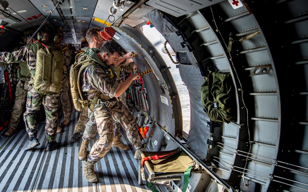 US and French Forces Conduct Joint Parachuting Exercise in Djibouti