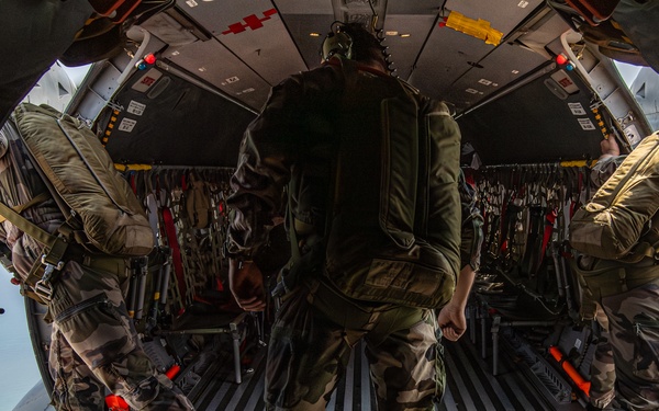 US and French Forces Conduct Joint Parachuting Exercise in Djibouti