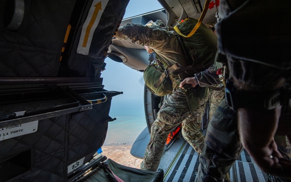 US and French Forces Conduct Joint Parachuting Exercise in Djibouti