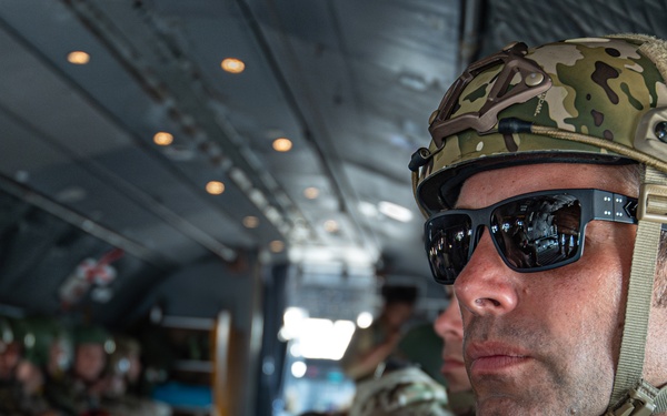 US and French Forces Conduct Joint Parachuting Exercise in Djibouti