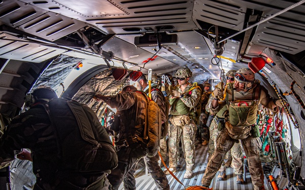 US and French Forces Conduct Joint Parachuting Exercise in Djibouti