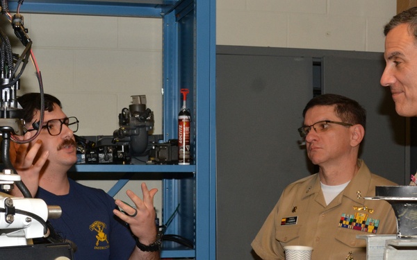 NAVSCIATTS Hosts Fourth Fleet Commander and Leadership from Colombian Navy