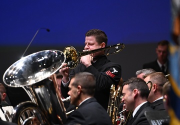 U.S. Navy Band performs in Virginia Beach on National Tour