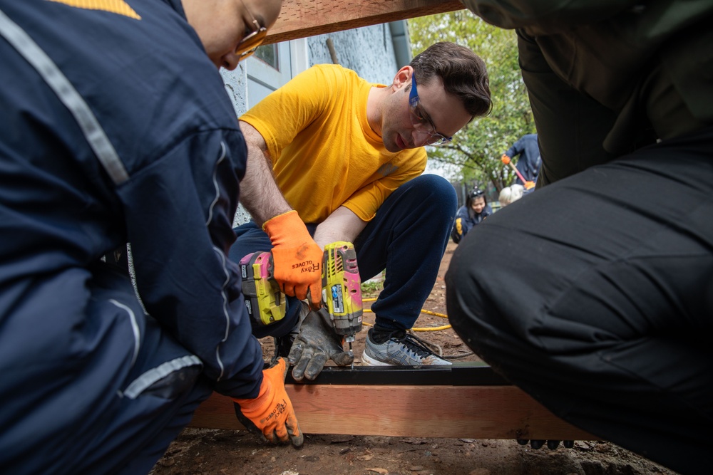 Sailors participate in Rebuilding Together Sacramento program