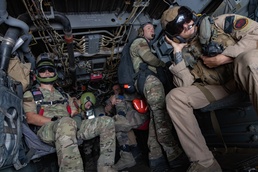 US and French Forces Conduct Joint Parachuting Exercise in Djibouti