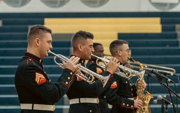 Marine Band San Diego’s Brass Band Performs at Stony Point HS