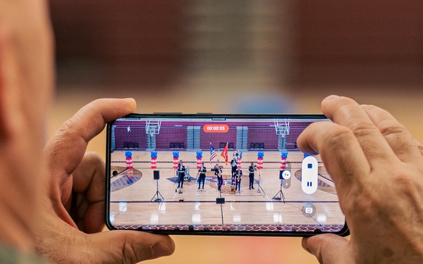 Marine Band San Diego’s Brass Band Performs at Round Rock HS