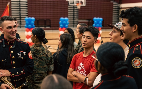 Marine Band San Diego’s Brass Band Performs at Round Rock HS