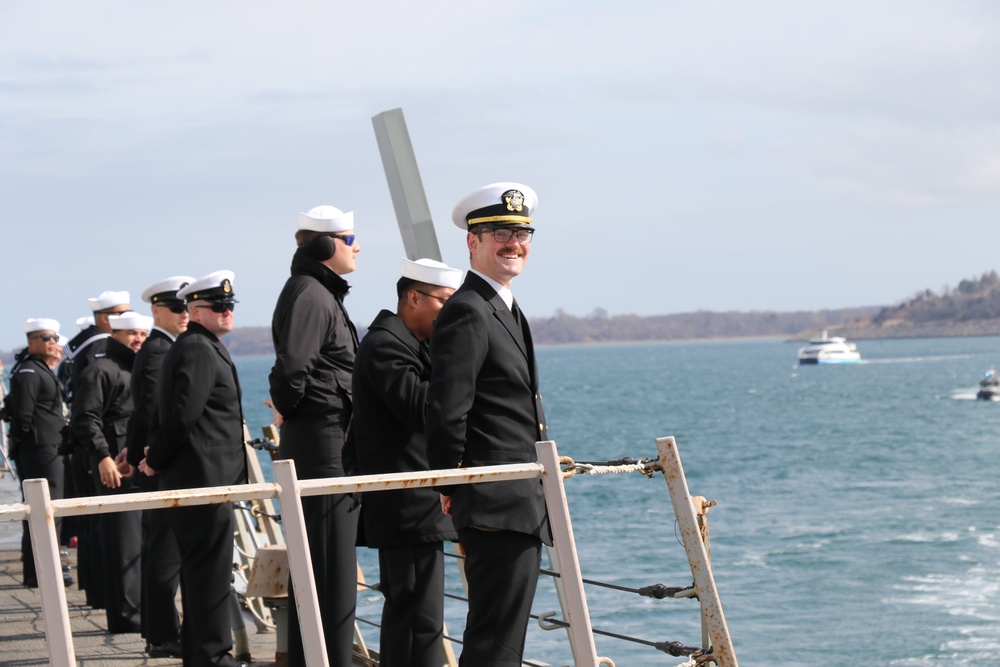 USS Thomas Hudner Returns to Port in Boston