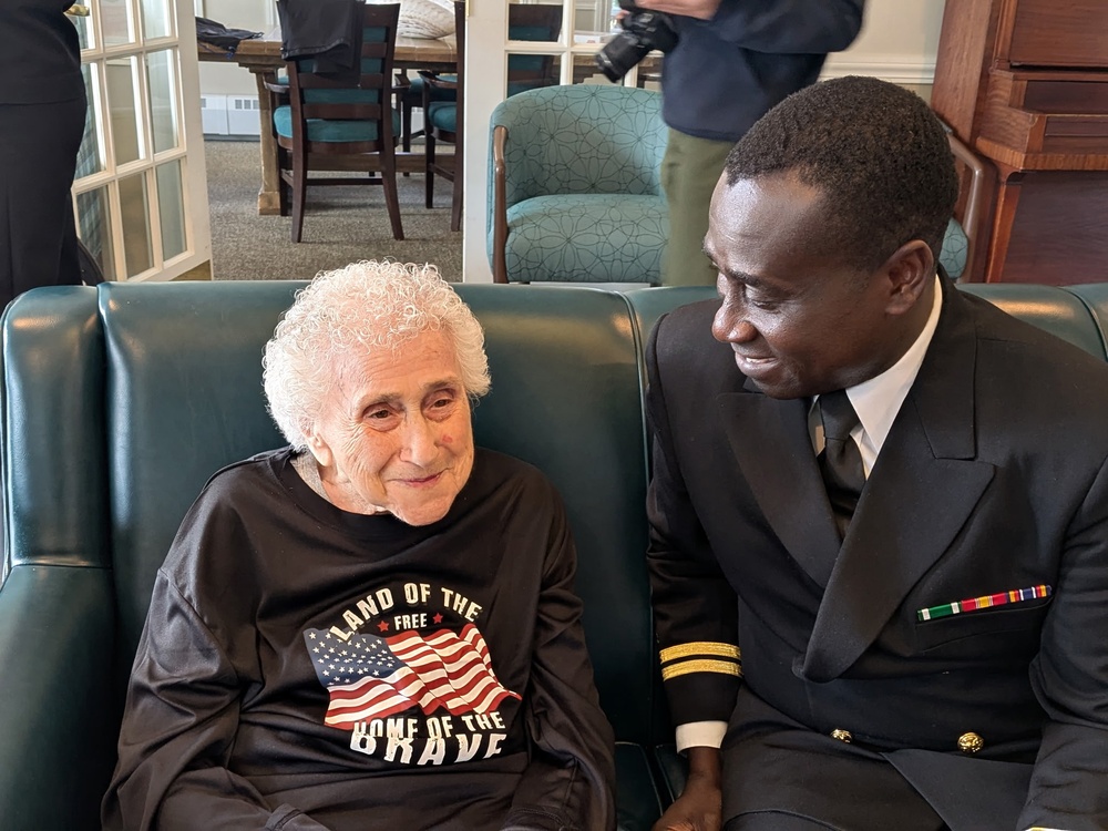 USS Thomas Hudner Returns to Port in Boston