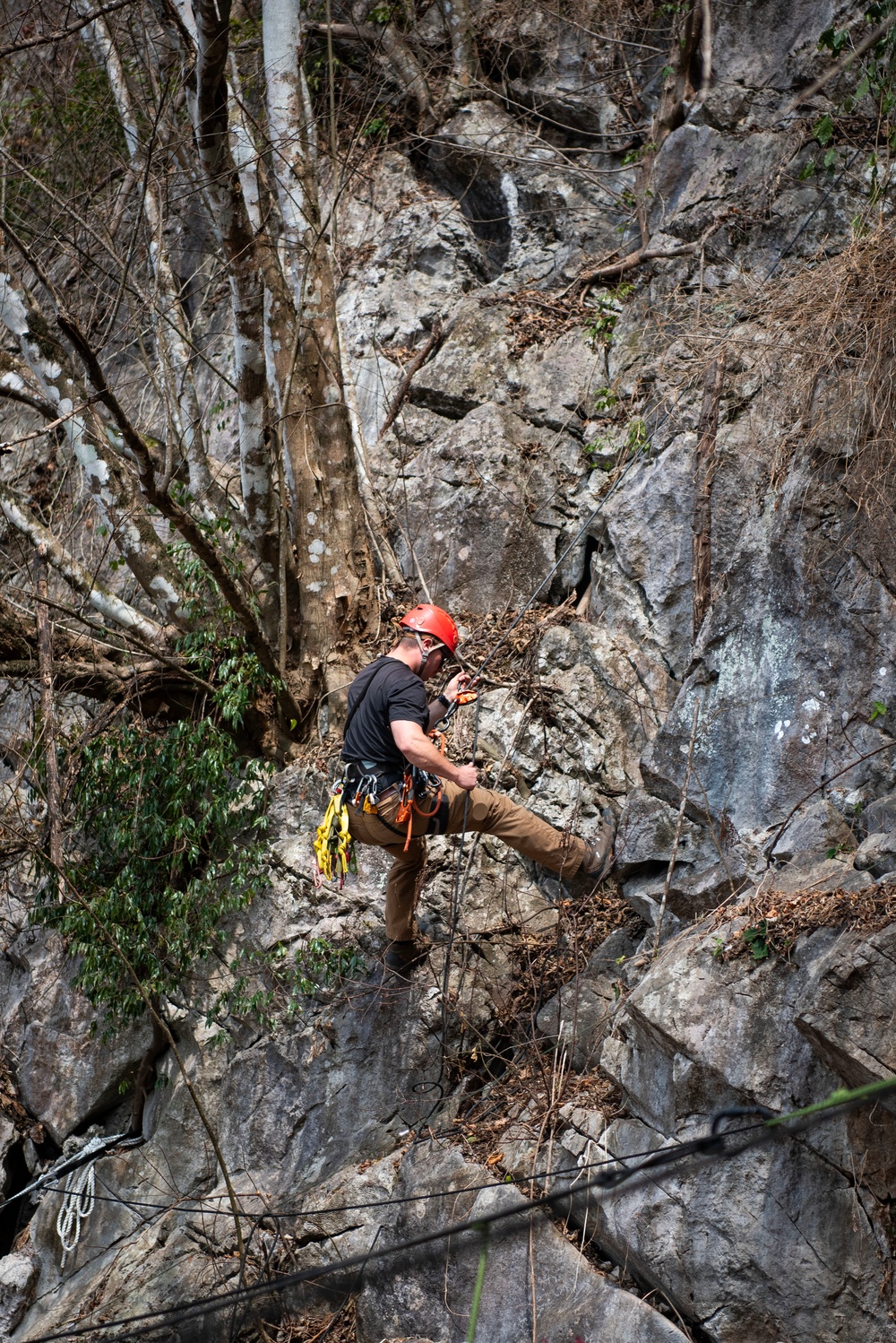25-2 LA Conducts Recovery Operations
