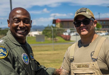 CNRH visits military working dog unit