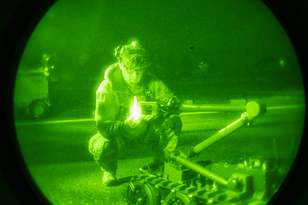 Exercise Fighting Wyvern 25-01: EOD night training