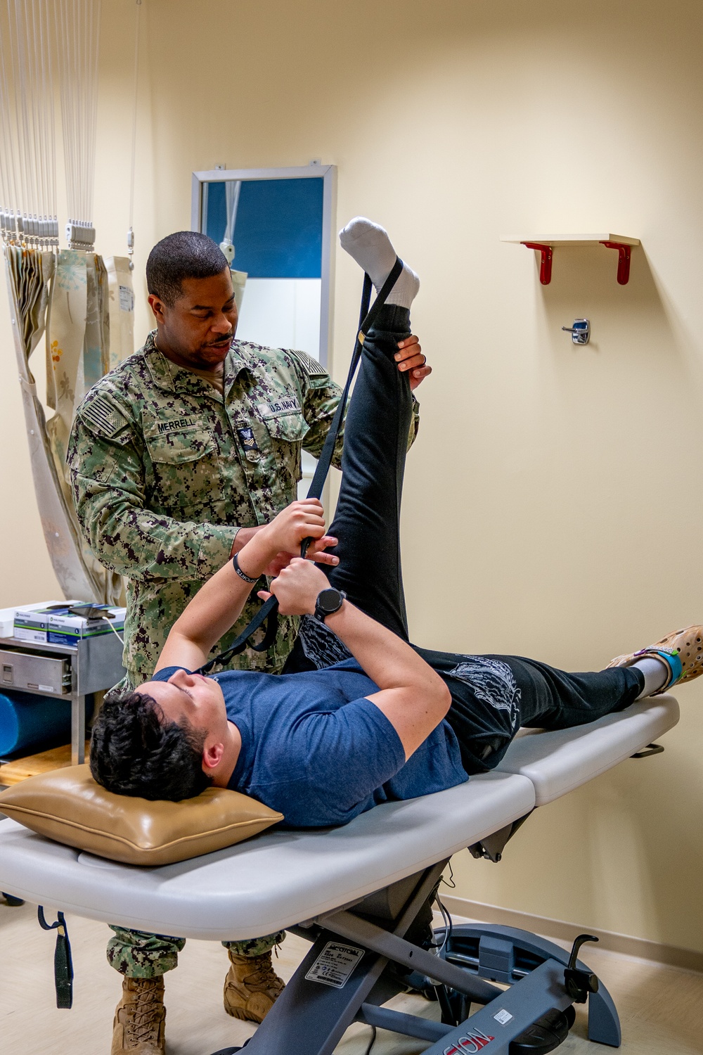 US NMRTC Sigonella FY24 Senior Sailor of the Year HM1 Shaunte Merrell