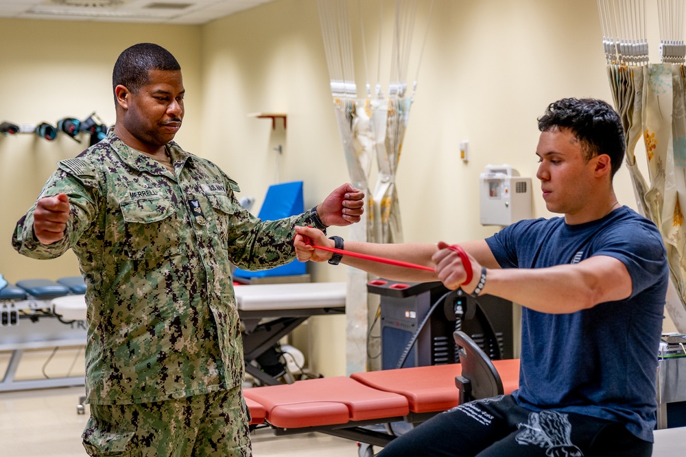 US NMRTC Sigonella FY24 Senior Sailor of the Year HM1 Shaunte Merrell