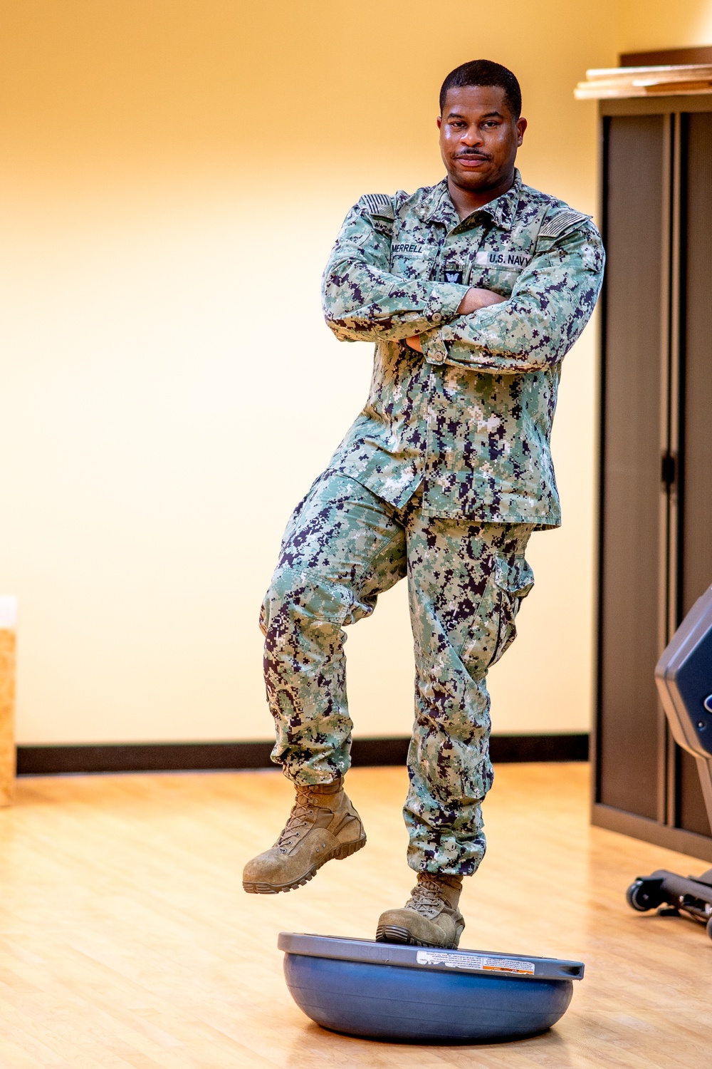 US NMRTC Sigonella FY24 Senior Sailor of the Year HM1 Shaunte Merrell