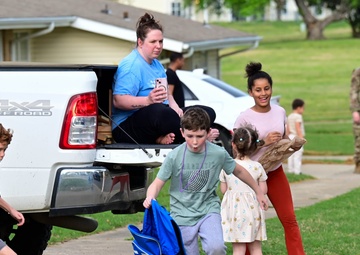Team Little Rock kicks off Month of the Military Child with Purple Up parade