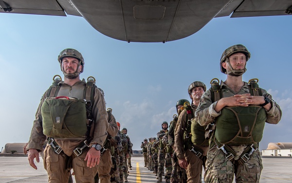 US and French Forces Conduct Joint Parachuting Exercise in Djibouti