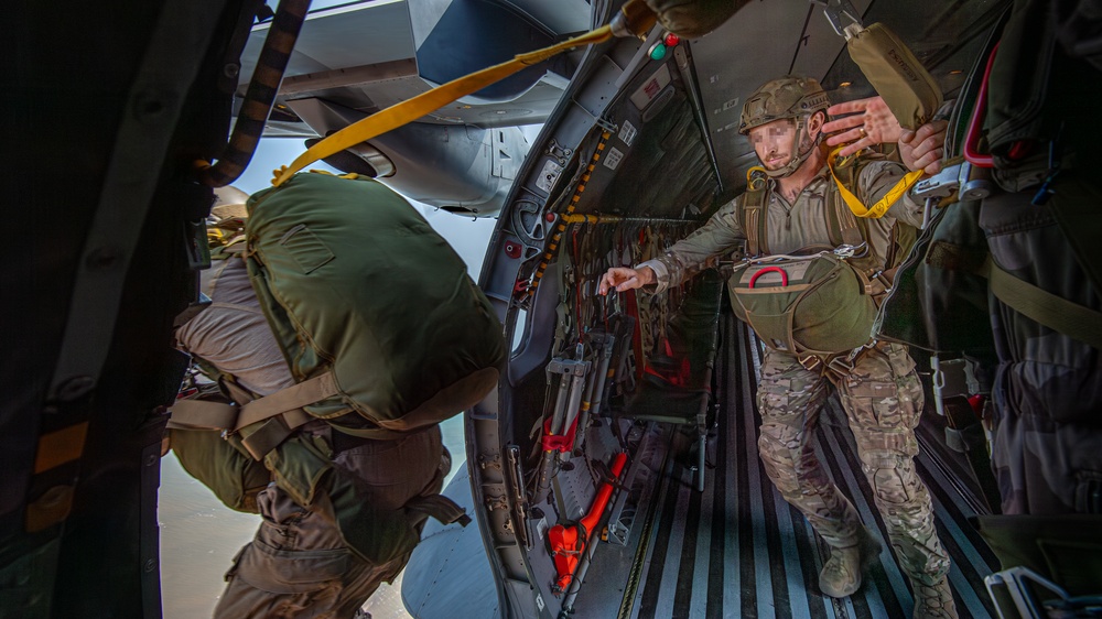 US and French Forces Conduct Joint Parachuting Exercise in Djibouti