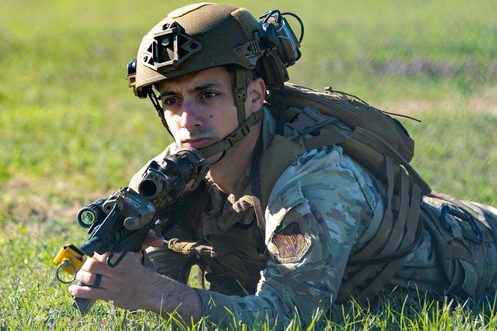 820 BDG Military Working Dog Training