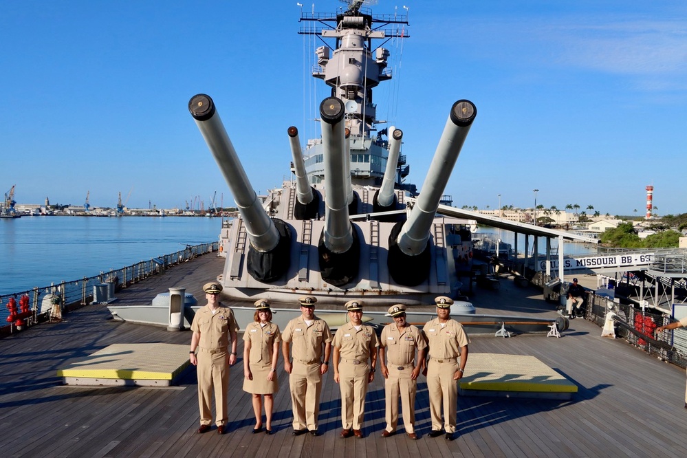 NAVSUP FLC Pearl Harbor Visits USS Missouri