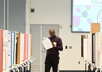 Naval Surface Warfare Center, Port Hueneme Division Personnel Help Inspire Local Students at Science Fair