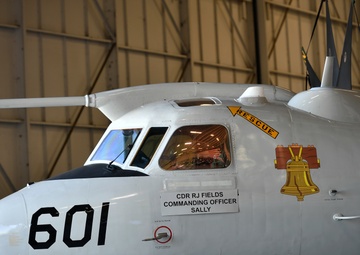 Liberty Bells Conduct Change of Command at Point Mugu