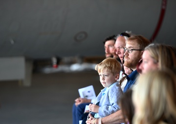 Liberty Bells Conduct Change of Command at Point Mugu