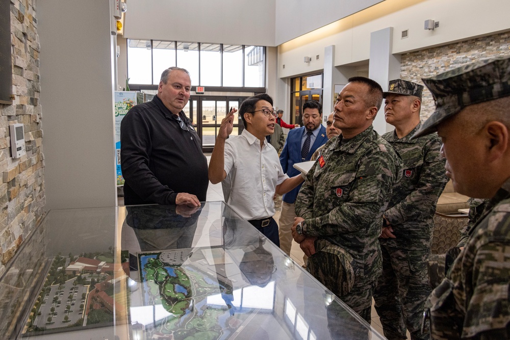 ROKMC Senior Enlisted Leaders Visit USAG Humphreys