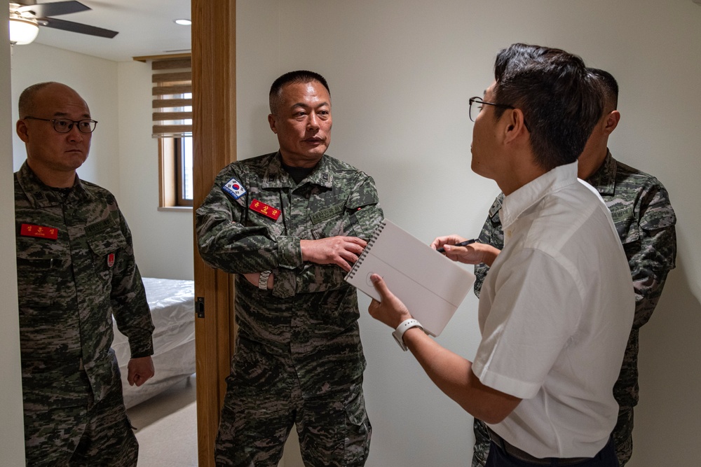 ROKMC Senior Enlisted Leaders Visit USAG Humphreys