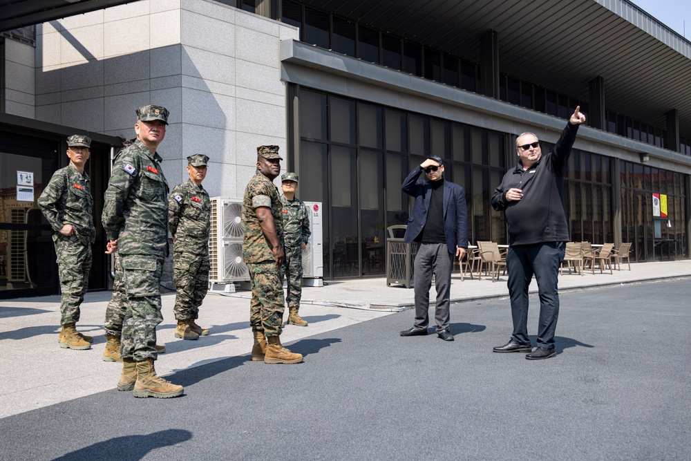 ROKMC Senior Enlisted Leaders Visit USAG Humphreys