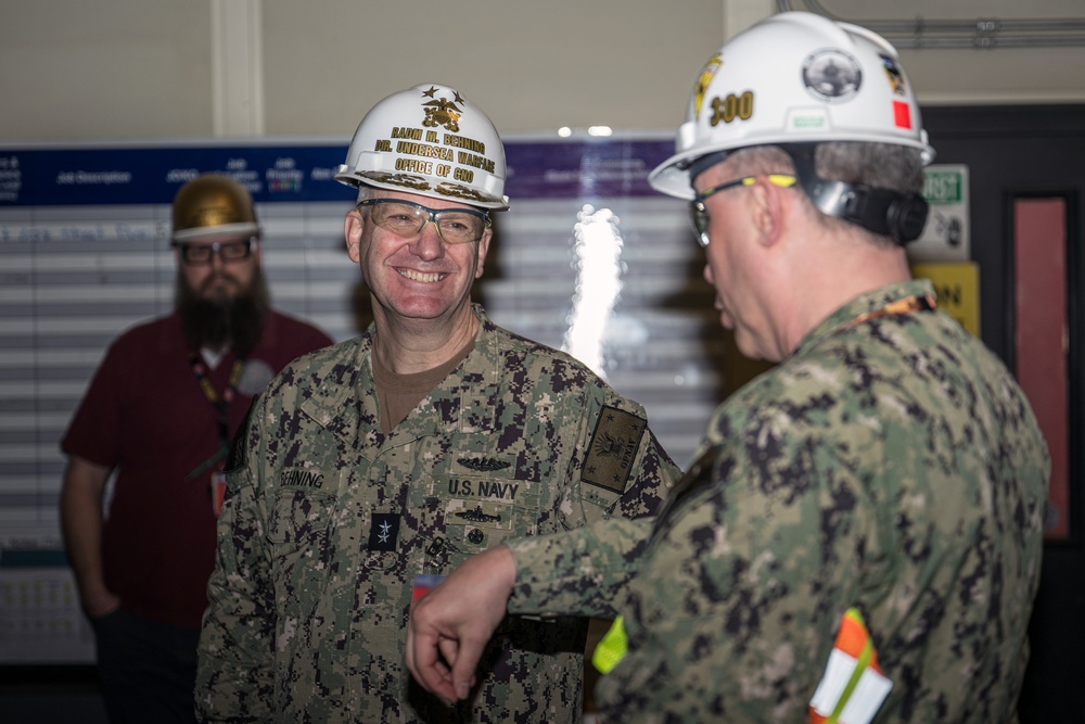 Rear Adm. Behning Visits PNSY