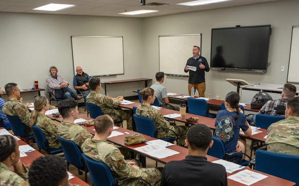 Moody Holds a Home Buyer Workshop