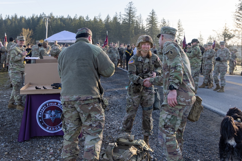 Brigadier General Murray visits Joint Base Lewis McChord