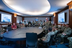 Commander of U.S. Naval Forces Japan speaks to Iwakuni Sailors and their families (Audio)