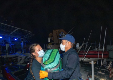 U.S. Coast Guard Cutter Kimball recovers jettisoned cocaine bales in Eastern Pacific Ocean