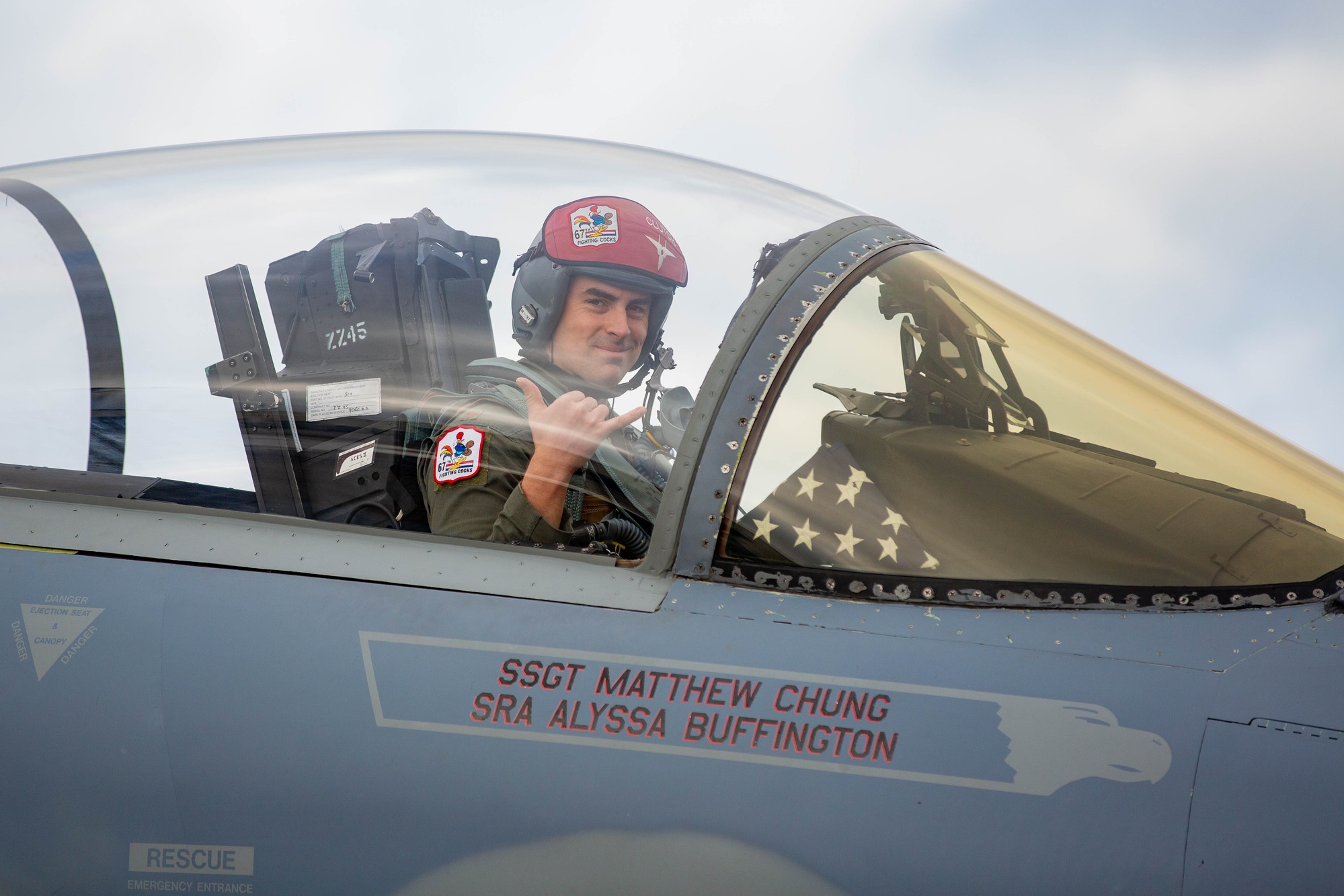 ○米空軍 嘉手納基地 67FS ショルダーパッチ - メルカリ