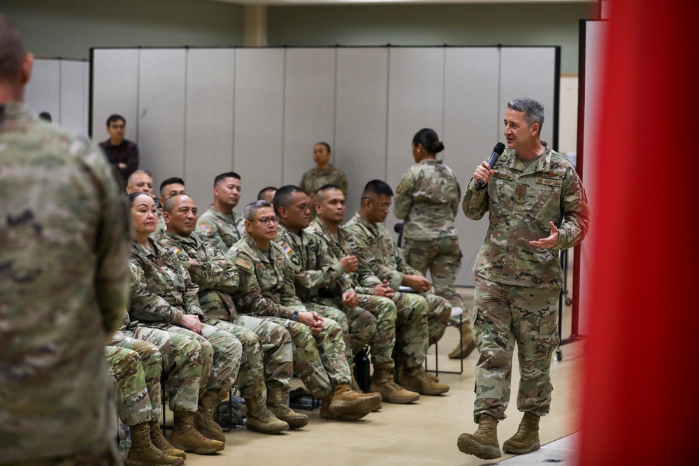 Nordhaus, Raines visit Guam National Guard