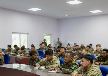 U.S. and Indian Soldiers complete Mobile Checkpoint course