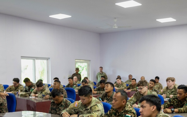 U.S. and Indian Soldiers complete Mobile Checkpoint course