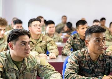 U.S. and Indian Soldiers complete Mobile Checkpoint course