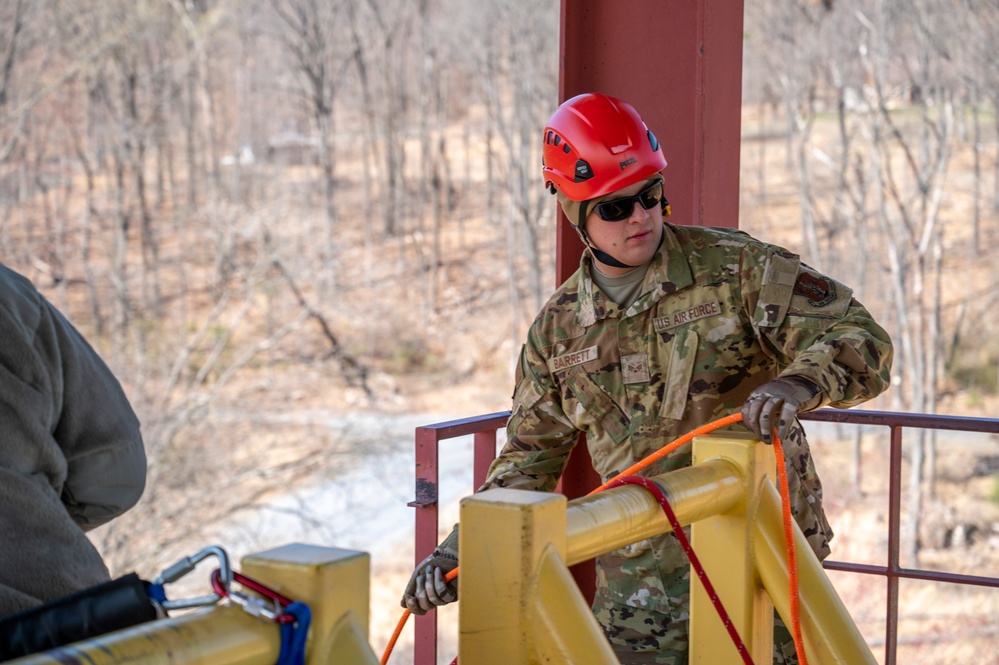 166th Airlift Wing CE Completes Annual Training at FIG
