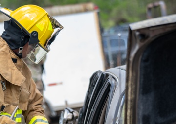 172nd Civil Engineer Squadron Vehicle Extrication Training 2025