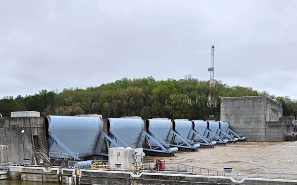 Corps of Engineers managing water as storm front moves through Cumberland River Basin