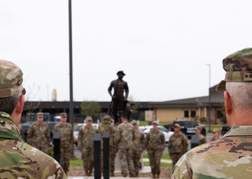 COMAFSOC visits 137th Citizen Air Commandos