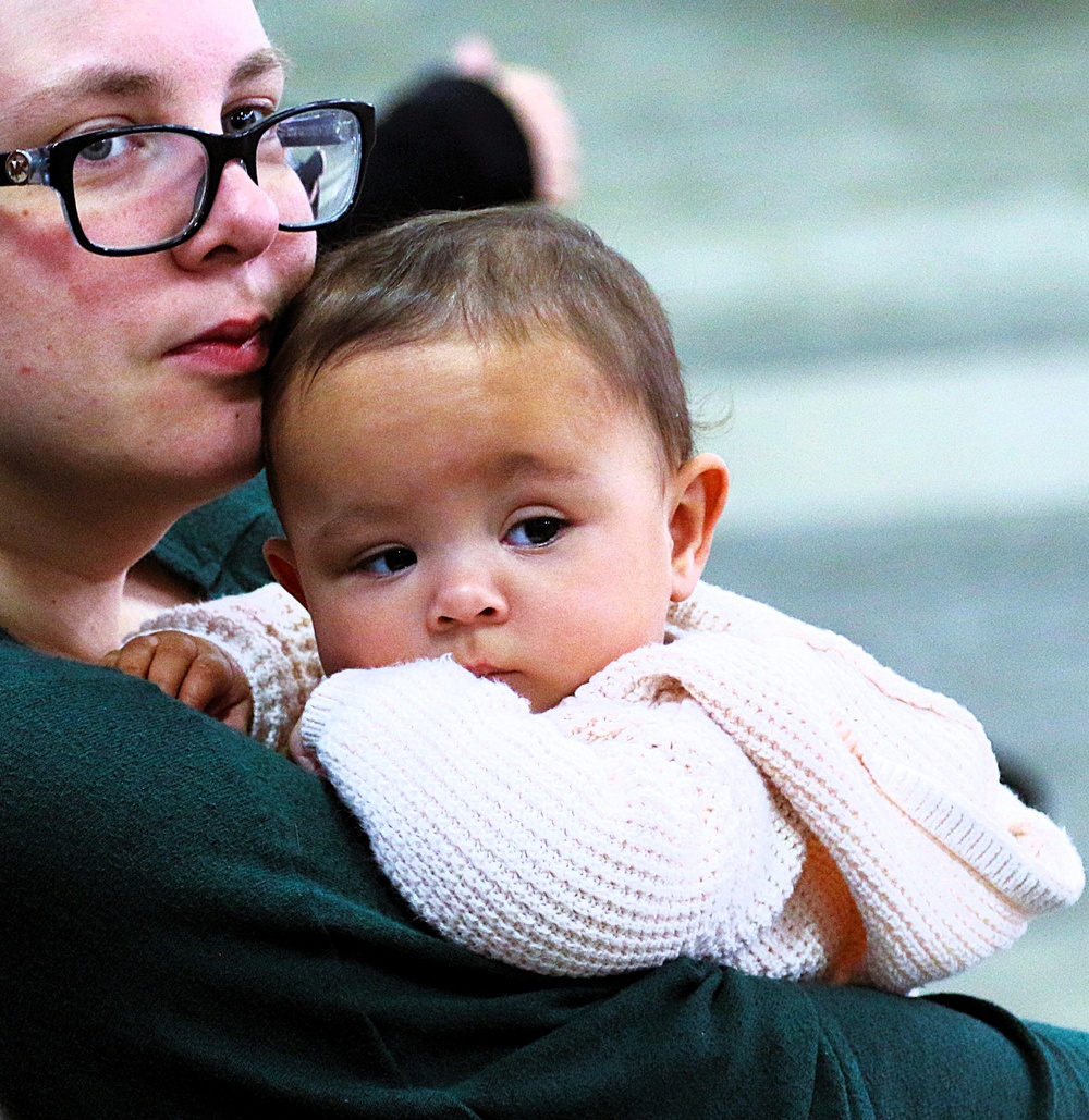 Illinois battalion welcomes home team, deploys two others in combined ceremony