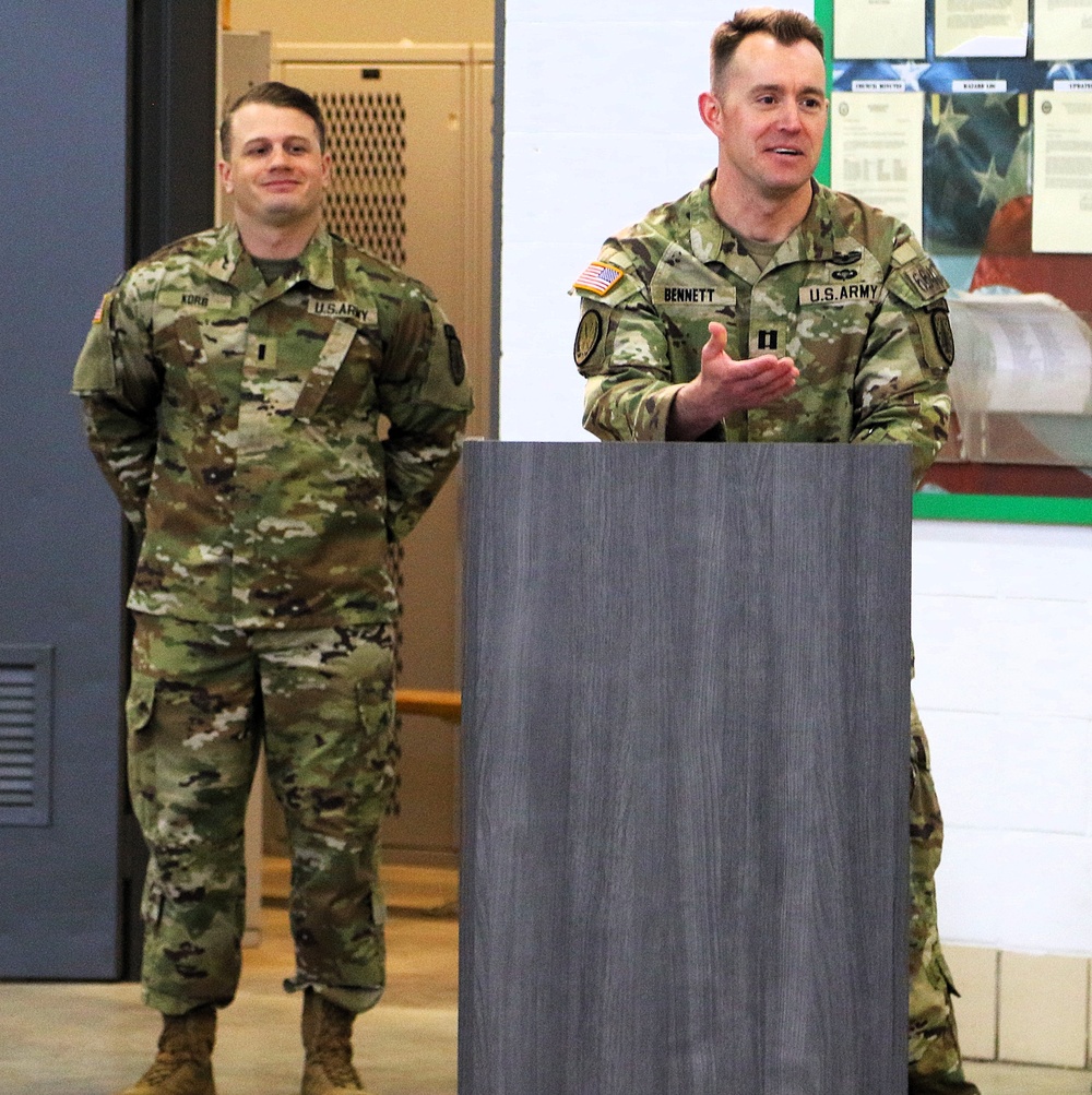 Illinois battalion welcomes home team, deploys two others in combined ceremony