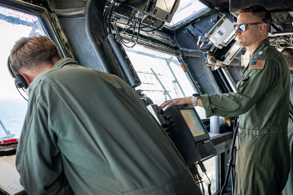 LSOs in Primary Flight Control
