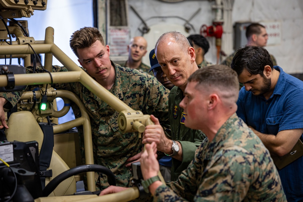 Marines from the 22nd LAAD Brief Commander, ESG 2 on L-MADIS