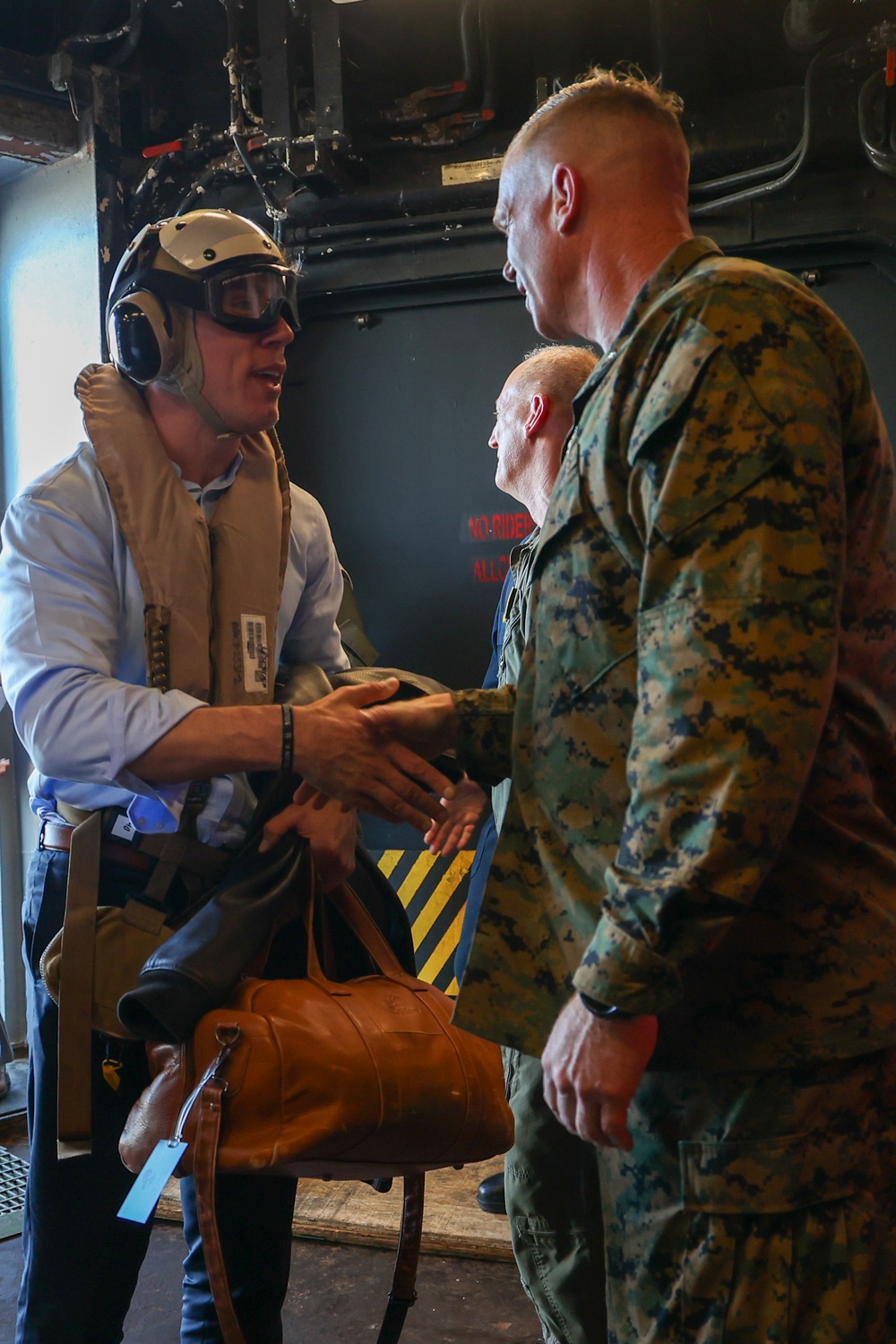 22nd MEU | Staff Delegates visit USS Iwo Jima LHD 7